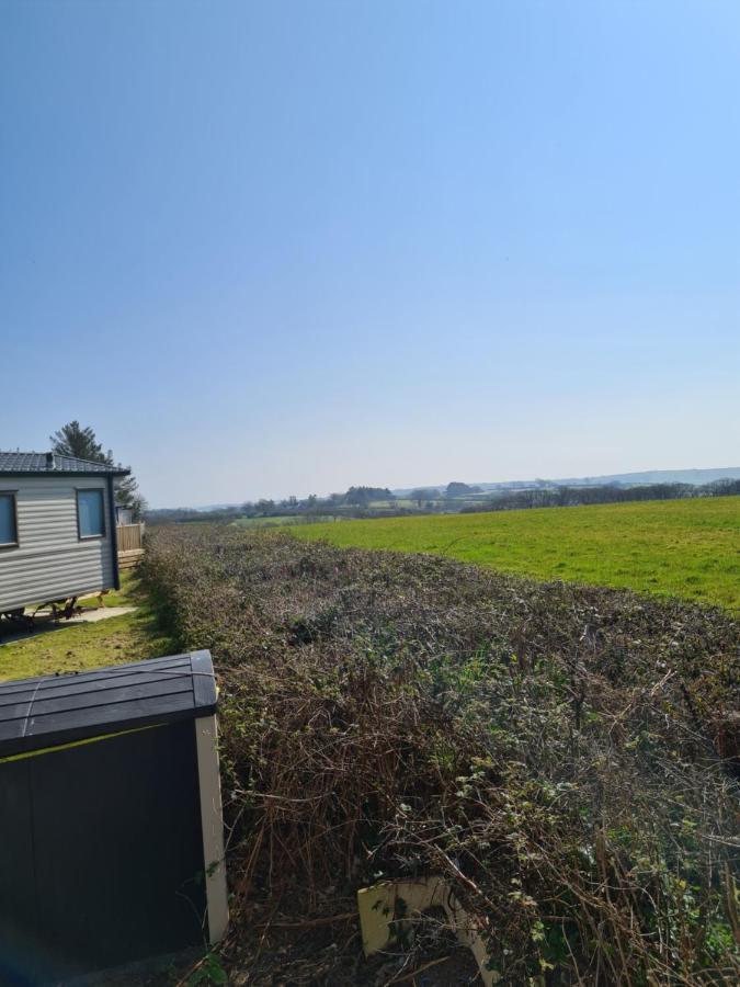 Saint Florence Beautiful 2 Bedroom Caravan, Holiday Park Tenby מראה חיצוני תמונה