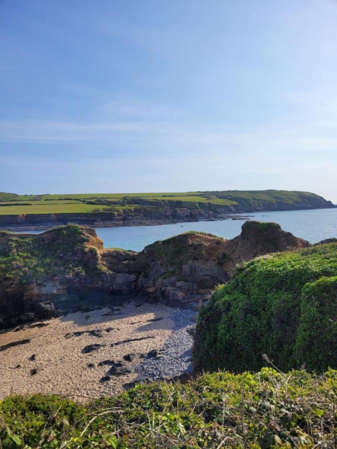 Saint Florence Beautiful 2 Bedroom Caravan, Holiday Park Tenby מראה חיצוני תמונה